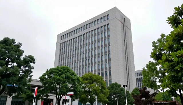 如何提升商务策划服务的业务结果？